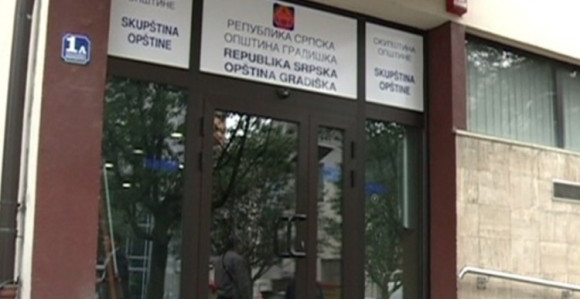 Дан жалости сутра због погибије двојице суграђана