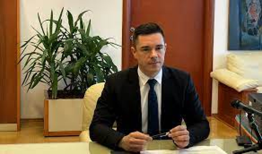 Apel ministru pravde: Povucite nacrt zakona