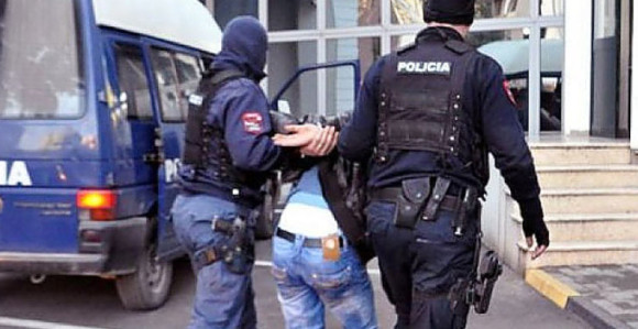 Kosovska policija uhapsila dvojicu Srba u K. Mitrovici