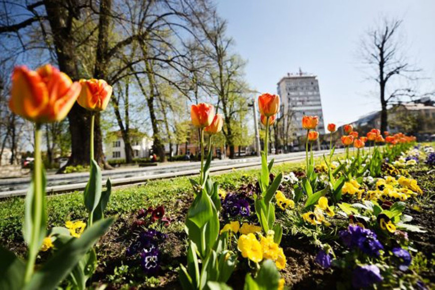 Danas pretežno sunčano i toplo vrijeme u Srpskoj
