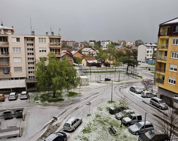 Pogledajte slike iz Modriče, kao da je pao snijeg