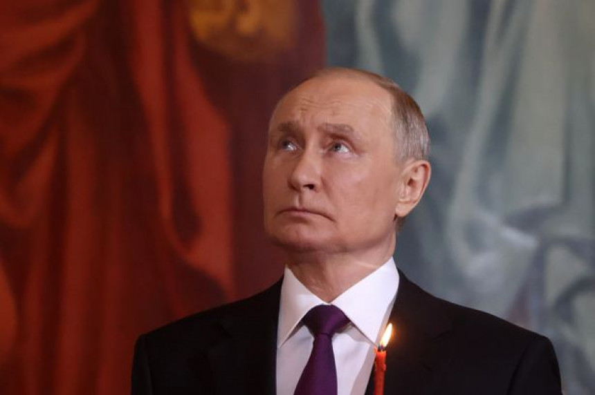 Путин честитао Васкрс свим православцима