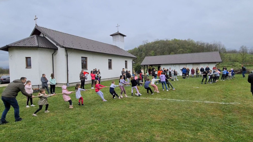 Nastavljena proslava Vaskrsa u Doboju