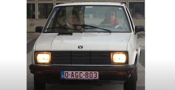 "Ljudi mašu kad ga vide" Par iz Belgije kupio Juga