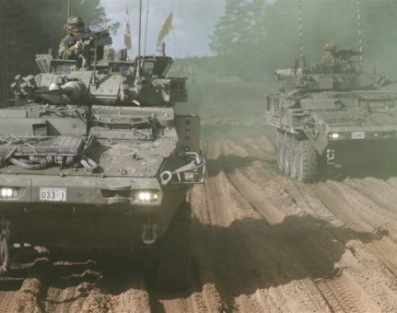 NATO raspoređuje svoju vojsku na granice sa Rusijom