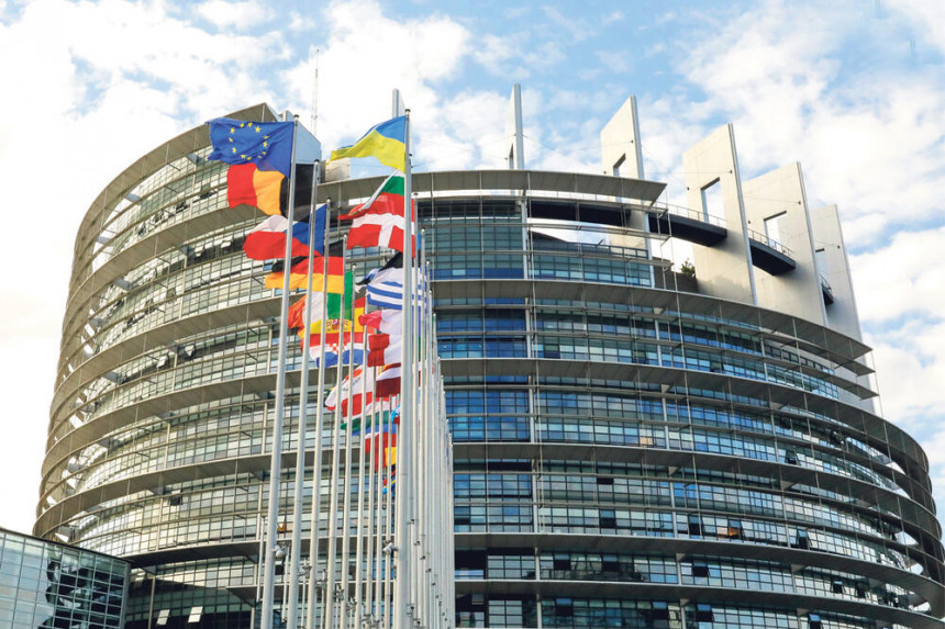 Evropski parlament: Ukinute vize za građane tzv. Kosova