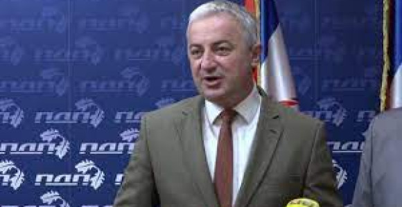 Sramotna nebriga i bahatost „velikih patriota“