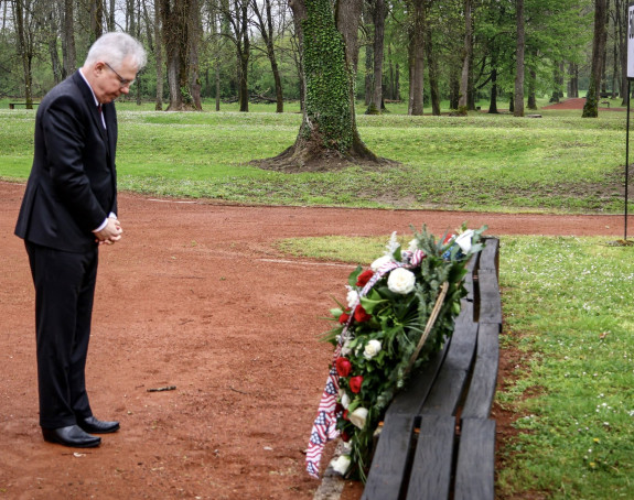 Marfi odao počast žrtvama nacizma i fašizma u Jasenovcu