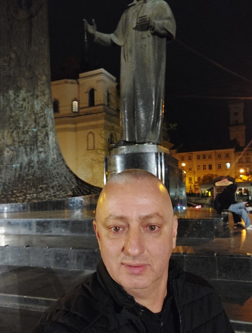 Prvi korak u UKR i priča na srpskom sa policijom