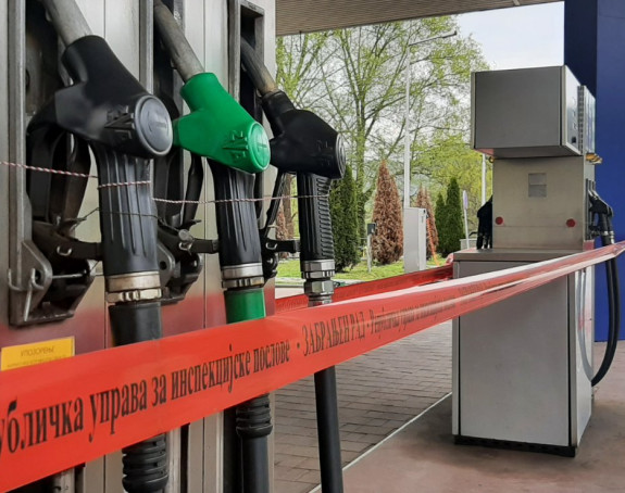 Zatvorena pumpa koja je u vlasništvu porodice Mandić