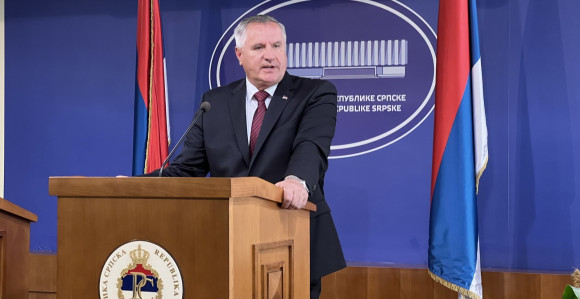 Hoće da nam uzmu puteve, škole, šume šta će ostati?!