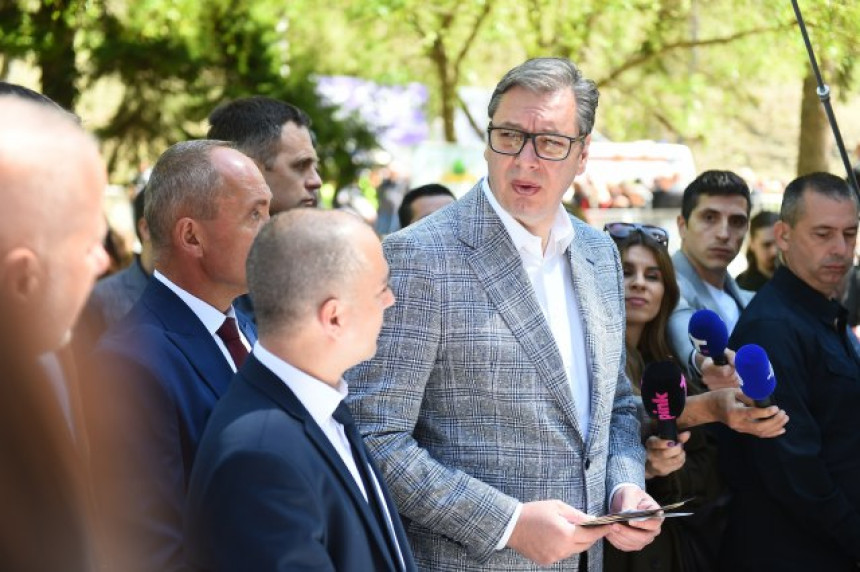 Vučić: Dok sam ja predsjednik, Srbija neće ući u NATO