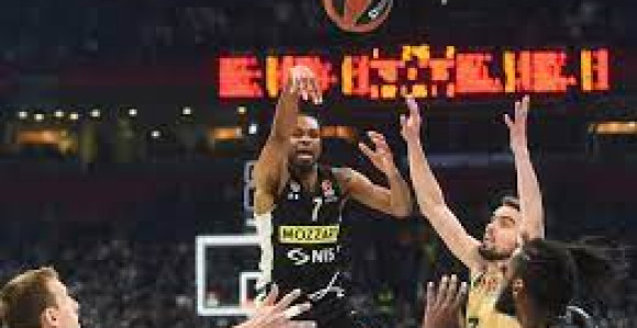 Суспензија играча у Евролиги и казна за клубове