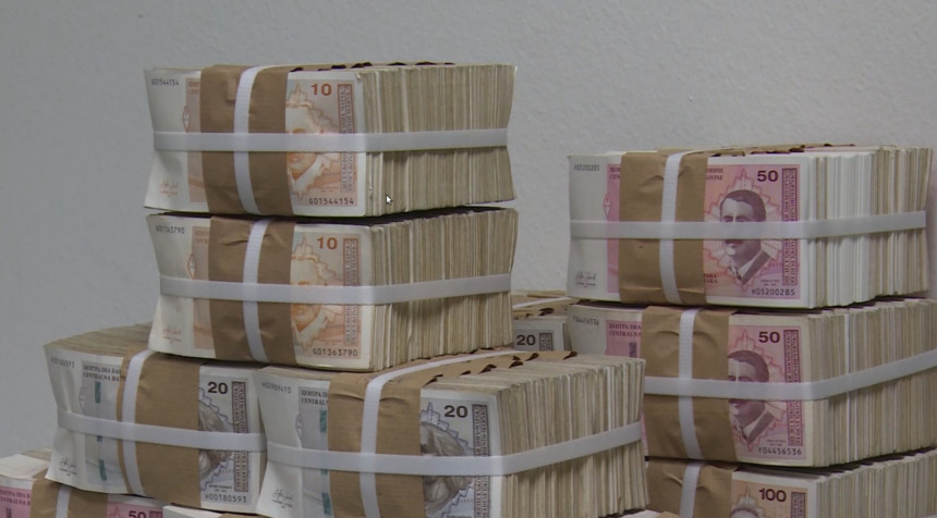 Дужничко ропство: Да ли Република Српска клизи у банкрот?