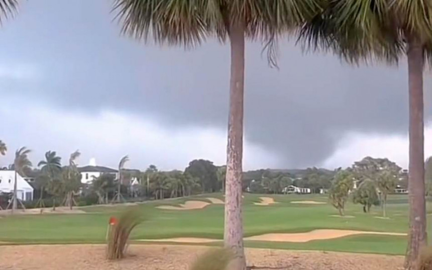 Snažan tornado na Floridi nosio sve pred sobom