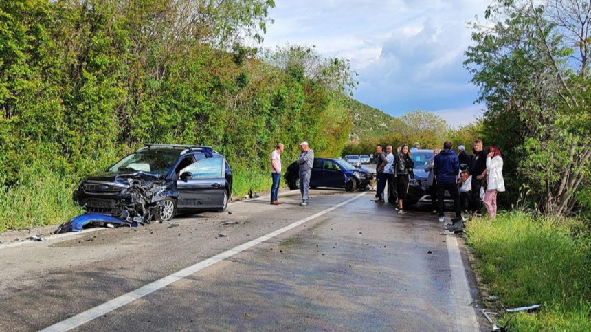 Sudarila se četiri vozila na putu Mostar-Nevesinje