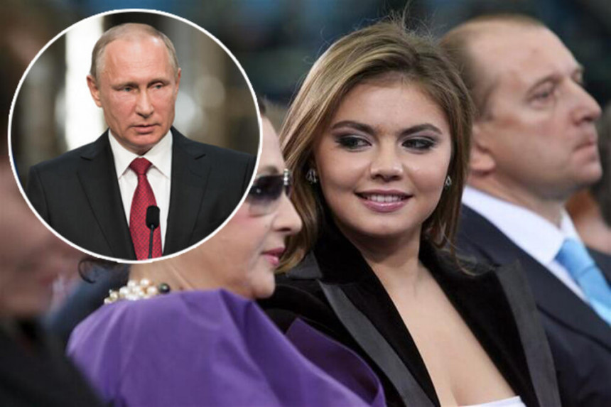 Виђена јавно жена која се доводи се у везу са Путином