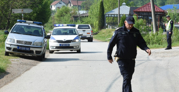 Uhapšen deda, policija kod njega pronašla oružje