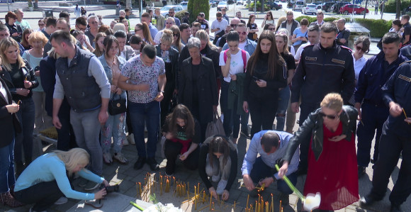 Bijeljina dijeli tugu sa građanima Beograda i Srbije