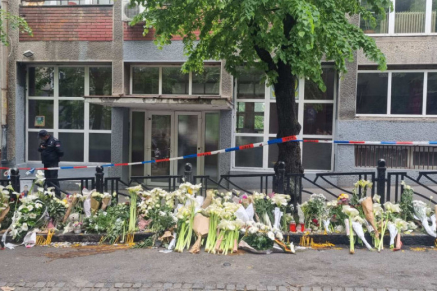 Srbija se i danas oprašta od žrtava 2 masovna ubistva