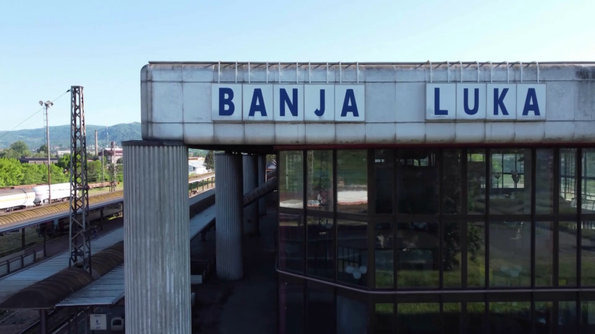 Željeznice Srpske tonu sve dublje, odgovornih nema