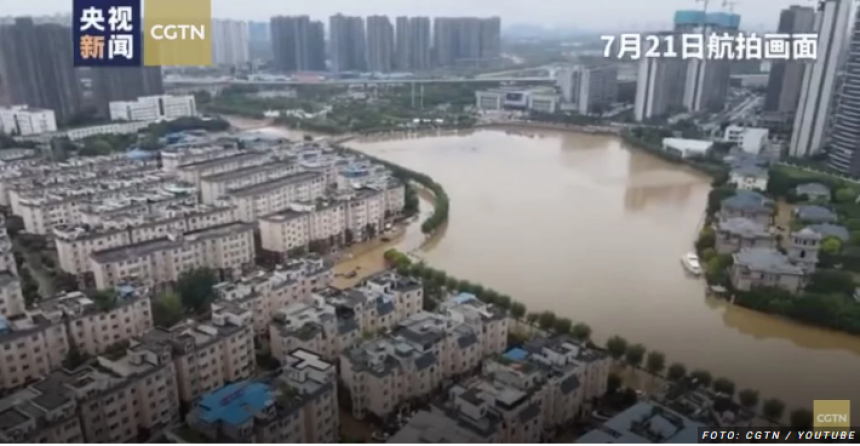 У Кини поплаве, угрожено пола милиона људи