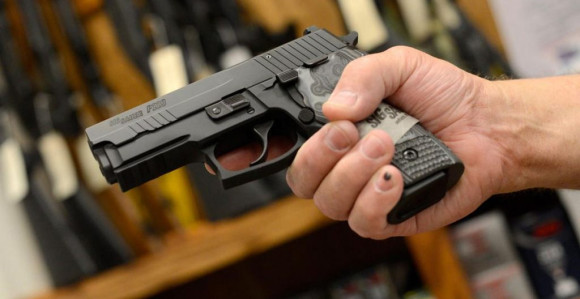 MUP Srbije poziva građane da predaju nelegalno oružje