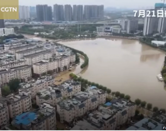 U Kini poplave, ugroženo pola miliona ljudi