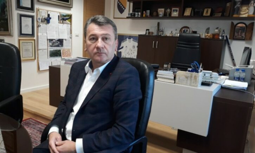 Načelnik opštine optužen - otkaze dijelio nezakonito