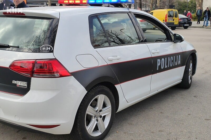 Mostar: Naoružani presreli vozilo i ukrali novac