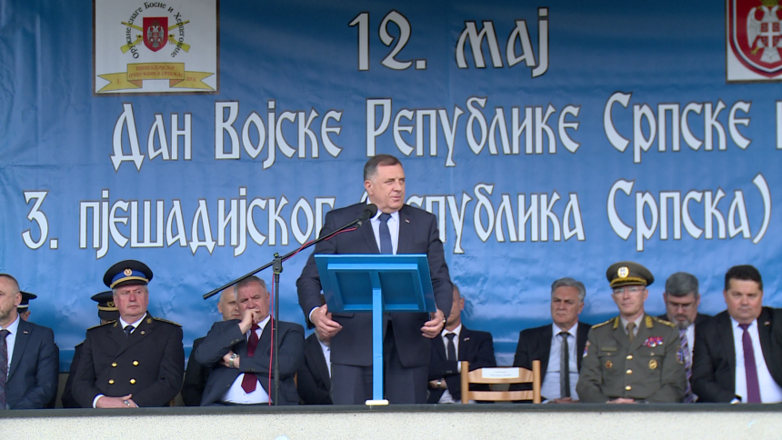 Dodik: Vojska RS branila slobodu srpskog naroda