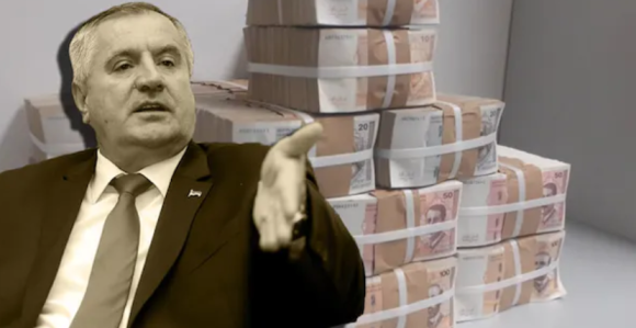 Не можемо исти дан вратити кредит и исплатити пензије