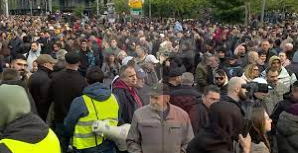 BG: Drugi protest dijela opozicije, blokirana Gazela