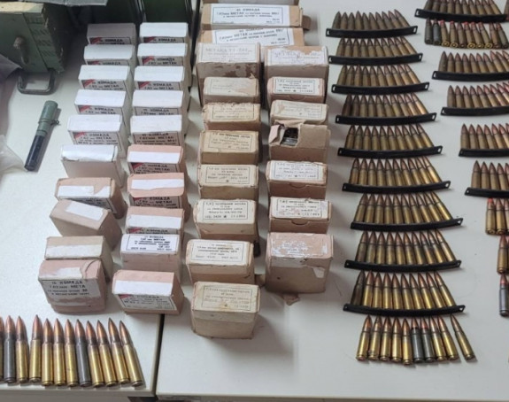 U pretresu kuće u Nevesinju nađeno oružje i eksploziv