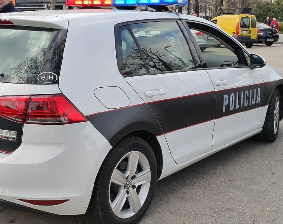 Мостар: Наоружани пресрели возило и украли новац