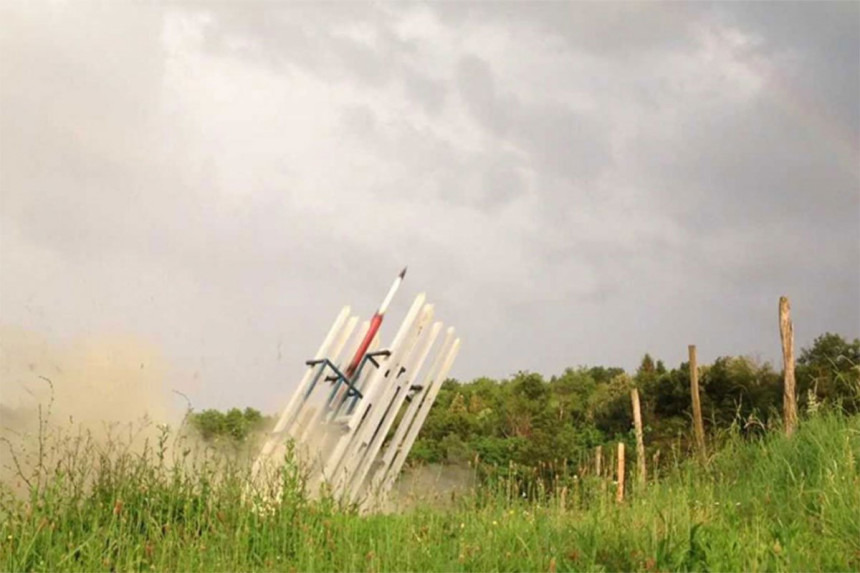 Ispaljene 34 rakete protiv grada na sjeveru Srpske