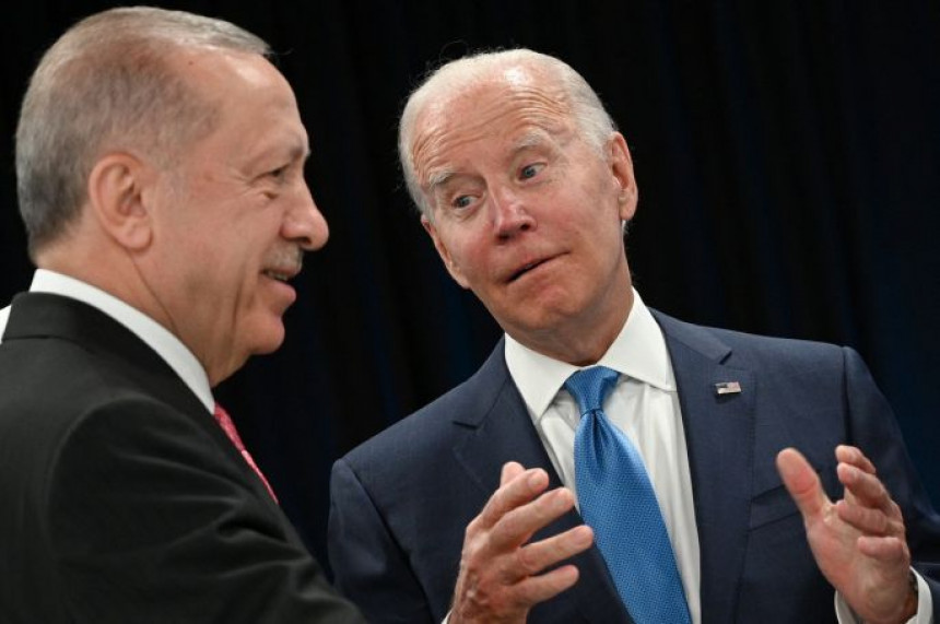 Ердоган: Бајден дао наређење да ме свргну