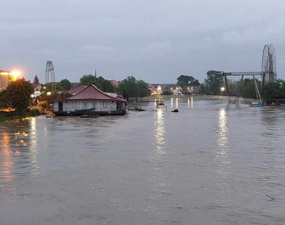 Prijedor: Raste nivo Sane - Japra nosi sve pred sobom