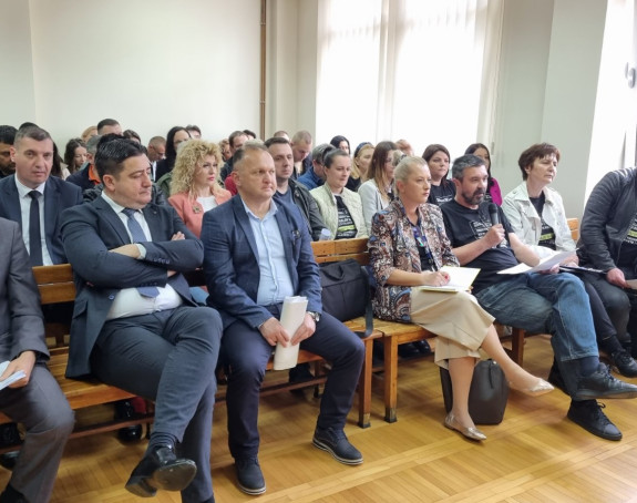 Нацрт закона је скандалозан, мора бити повучен