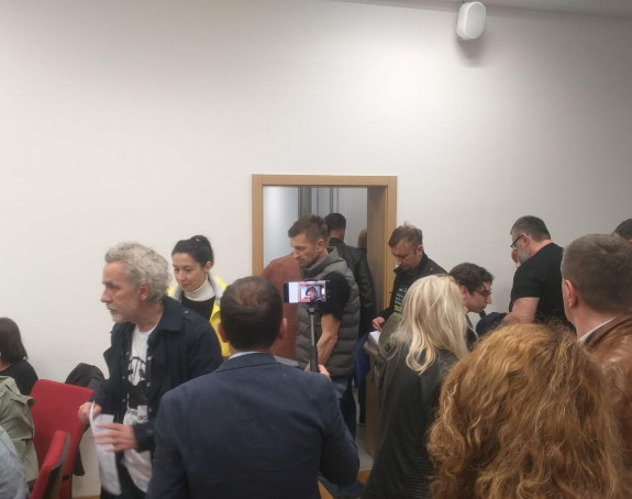 PDP ponovo pozvao: Povucite nacrt spornog zakona