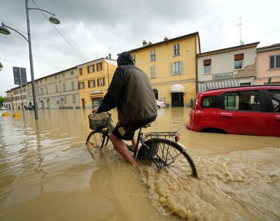 Poplave odnijele osam života u Italiji, otkazana Formula 1