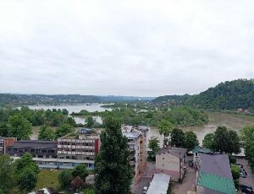 Iz poplava je evakuisano 25 lica, škole ne rade