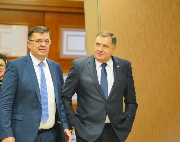 Ko će zamijeniti Tegeltiju u Savjetu ministara?