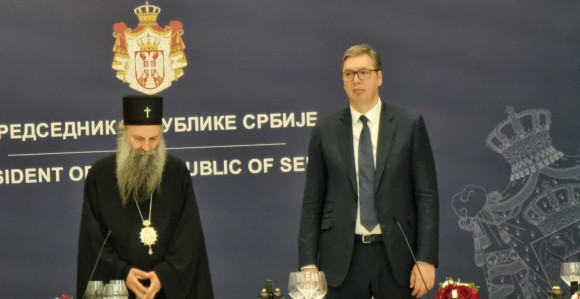 Porfirije podržao predsjednika Vučića za sve što radi