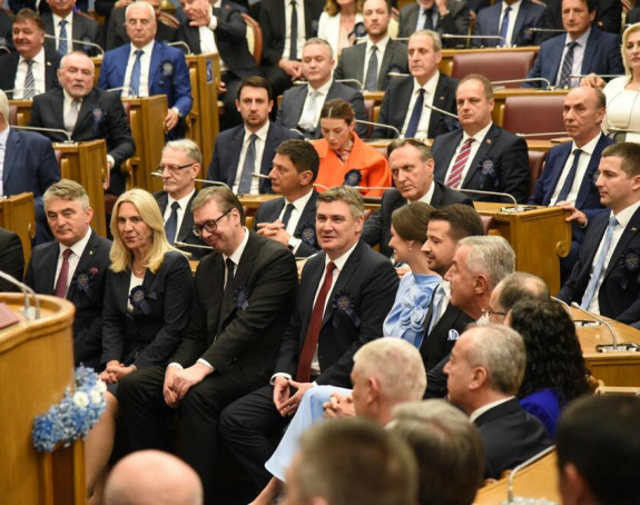 Vučić u Podgorici prisustvuje inauguraciji Jakova Milatovića