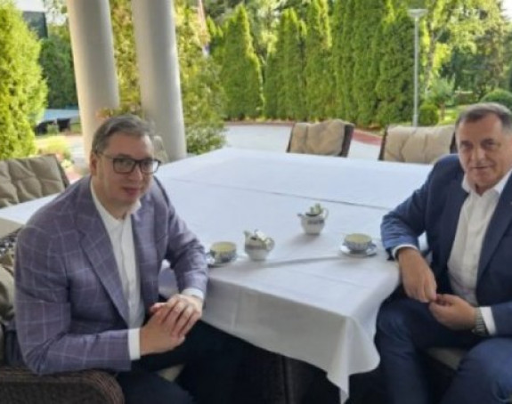 Vučić i Dodik; Pijemo čaj, a nismo Englezi
