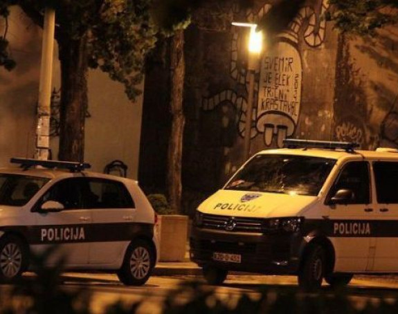 Uhapšeni muškarac i žena, pucali iz vozila u pokretu