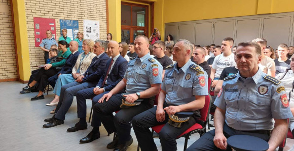 Održana kampanja "Oružje ne štiti, oružje ubija"