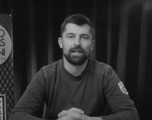 Jutjuber pronađen mrtav bio je najpopularniji automehaničar u Srbiji!