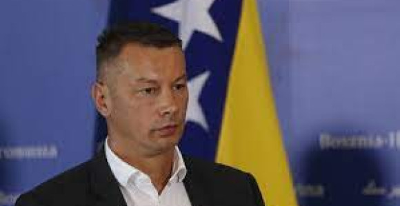 Nešić poziva Kosovo sa zvjezdicom na konferenciju